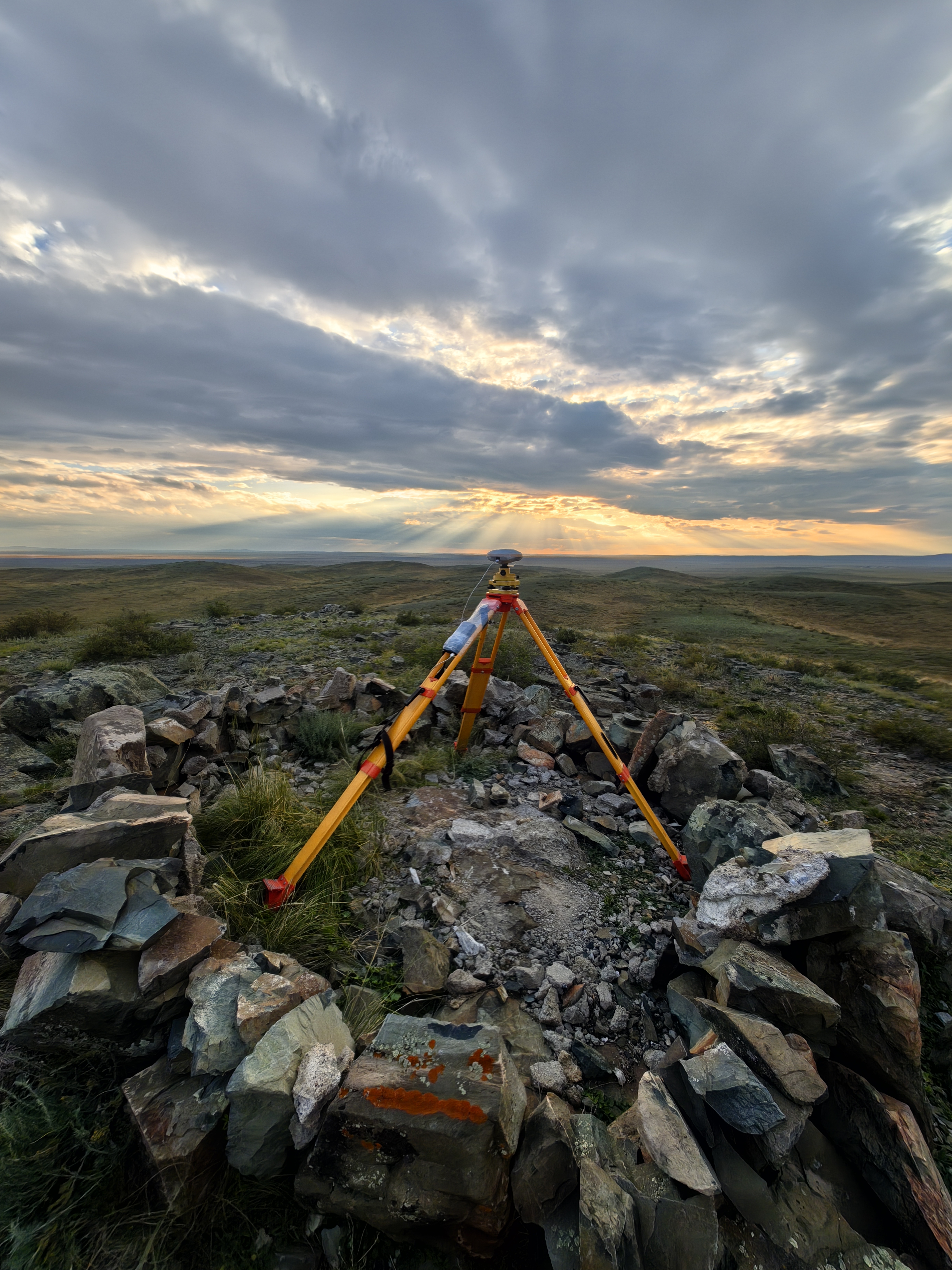 GNSS с лучами солнца